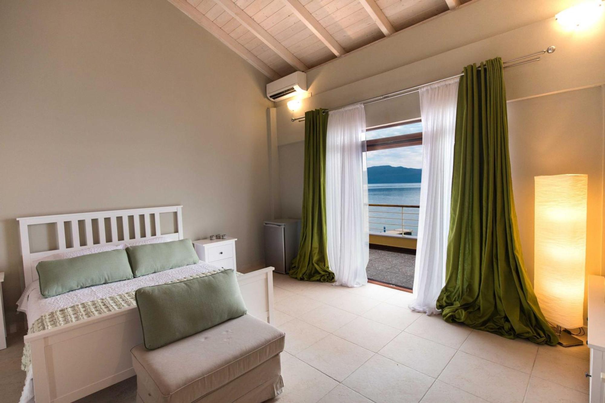 Nv Suites - Sea Front Av Properties نِكيانا المظهر الخارجي الصورة